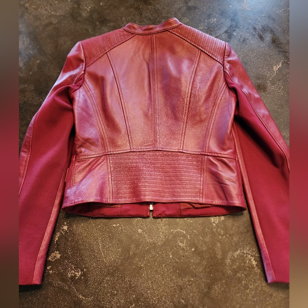 Free Ship!! WHBM Red Leather Moto Jacket with Sleek Fit SIZE XS - Picture 9 of 16